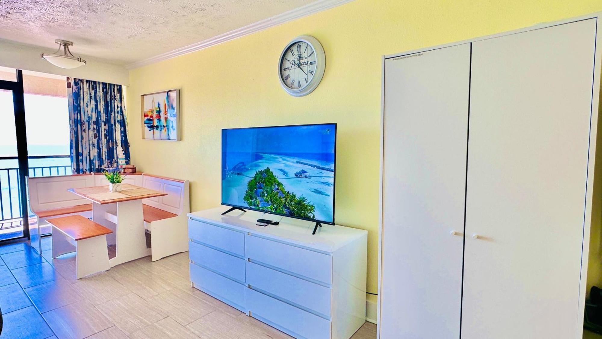 New ! Unique Oceanfront Condo At Ocean Reef Resort-Free Parking - Amazing Pools マートルビーチ エクステリア 写真