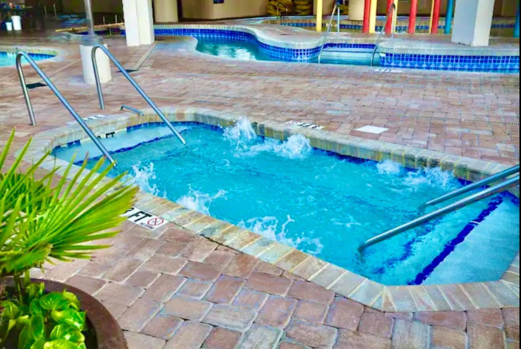 New ! Unique Oceanfront Condo At Ocean Reef Resort-Free Parking - Amazing Pools マートルビーチ エクステリア 写真